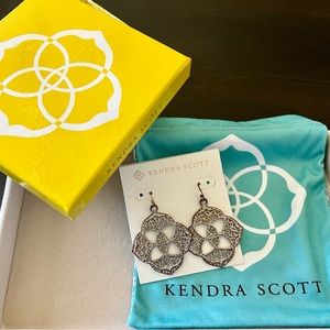 Kendra Scott Dawn Silver Earrings